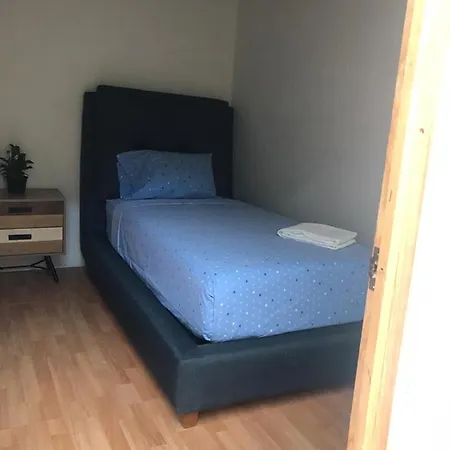 Versalles Rooms