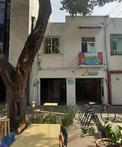 Pensión Versalles