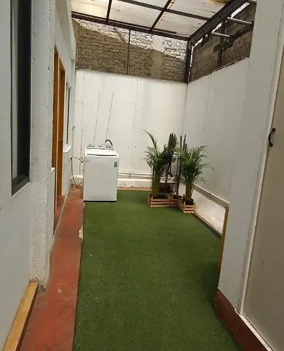 Versalles Pensión *